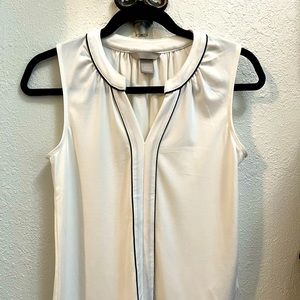 Womens H & M cute blouse